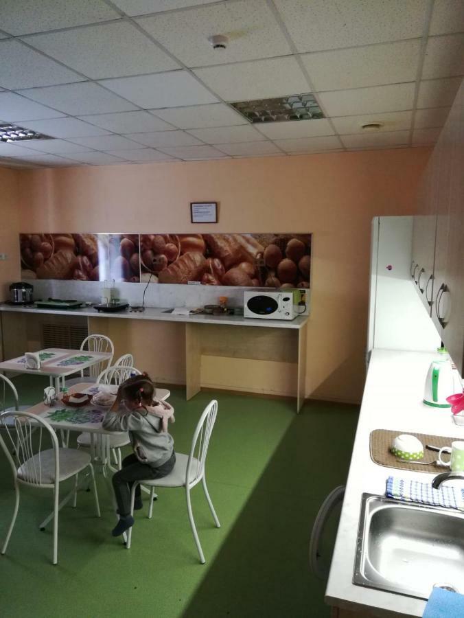 Dachny Hostel На Метро "Заельцовская" Novosibirsk Buitenkant foto